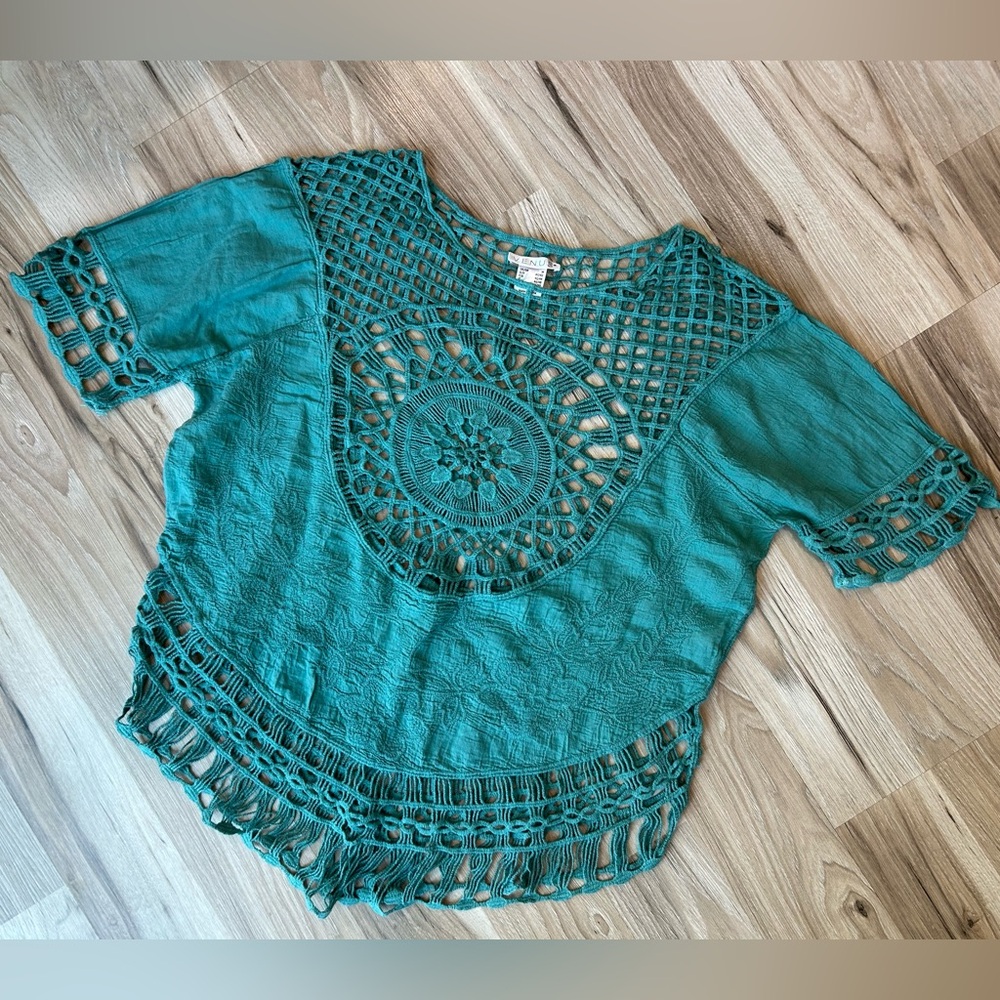 Venus brand Aqua Blue Crochet Top, Short Sleeve Beach Cover Up Boho Hippie